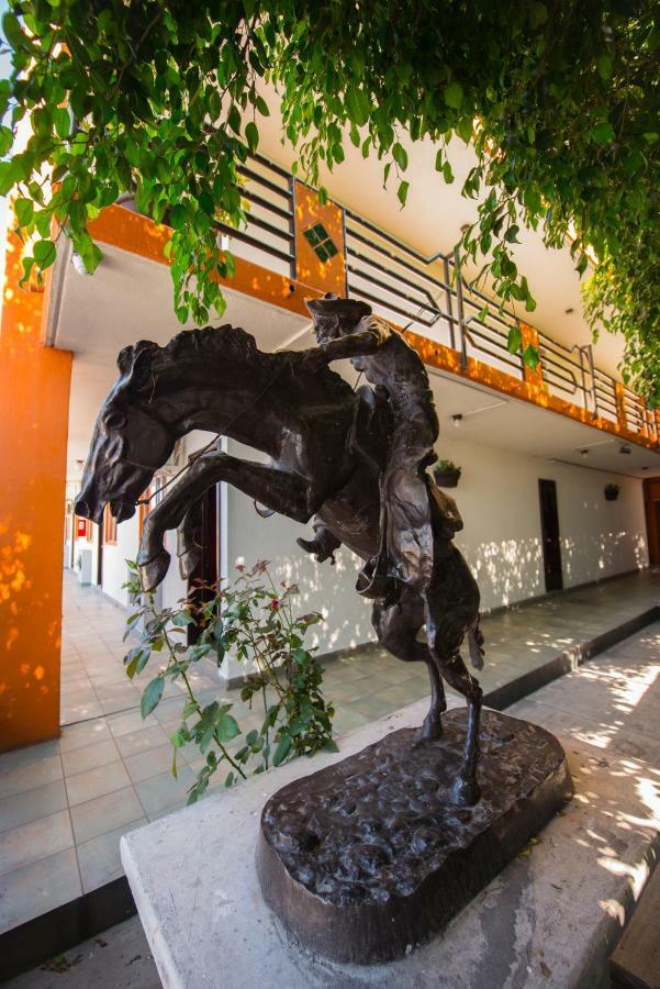 Hotel Cucapa Matamoros  Exterior foto